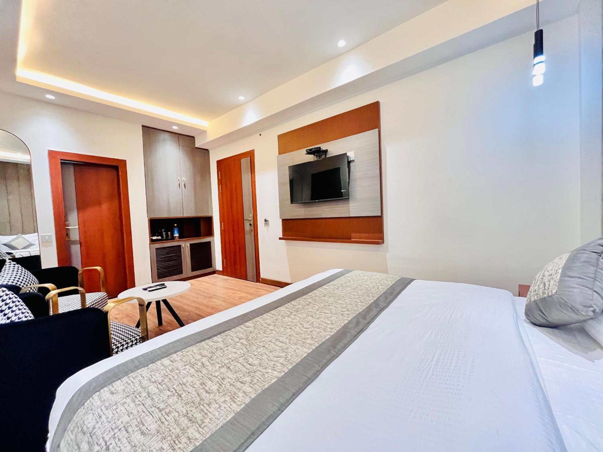 Western Blu Hotel 3*